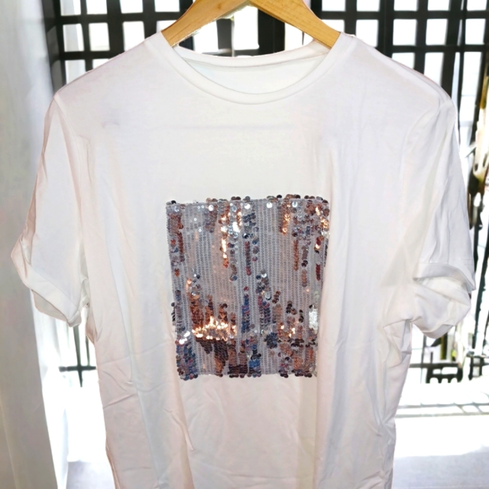 Ladies white embellished tee